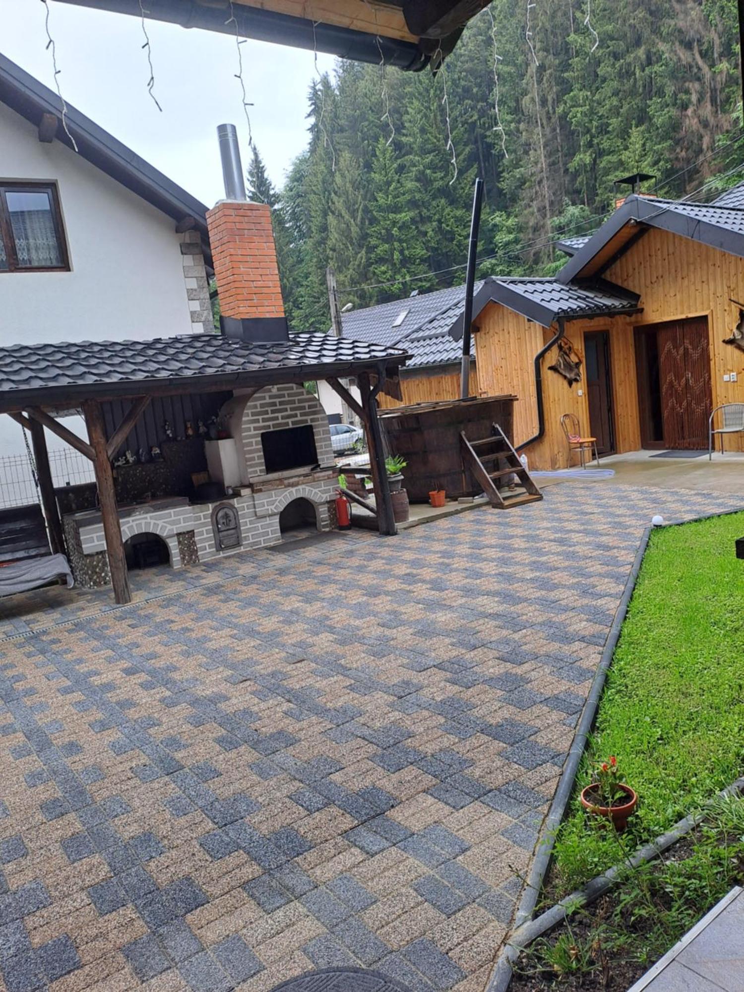 Casa Raul Villa Rucar  Exterior photo
